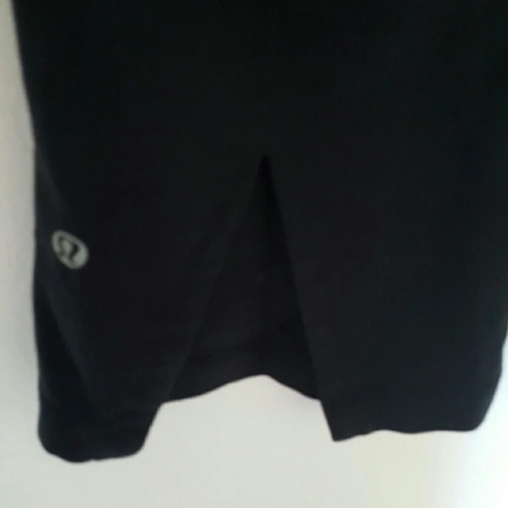 lululemon athletica used pilling